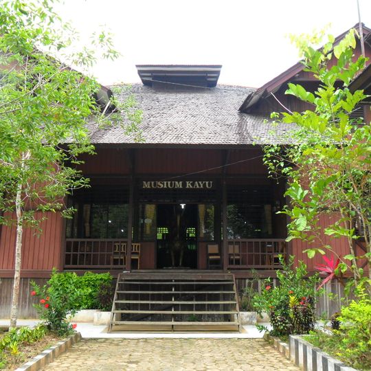 Tuah Himba Wood Museum