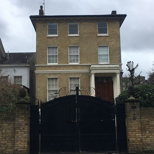 7, Cavendish Avenue Nw8