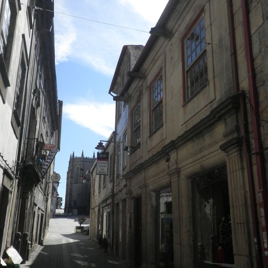 Edifício na Rua Francisco dos Passos nº 15 a 19