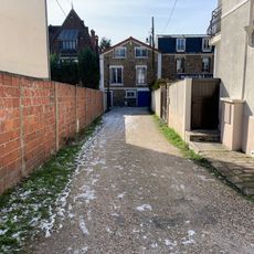 Passage sous Châteaudun