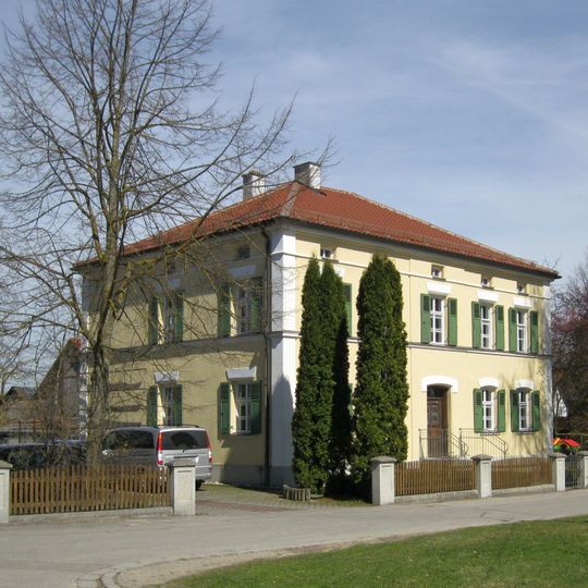 Ehemaliger katholischer Pfarrhof