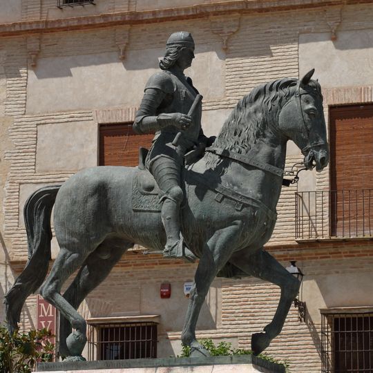 Equestrian statue of Ferdinand I of Aragon