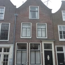 Hooglandse Kerkgracht 10, Leiden