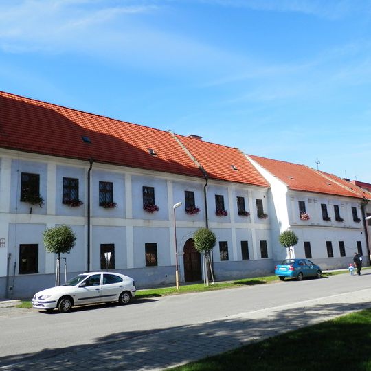 Kláštor milosrdných brat. , dom meštiansky