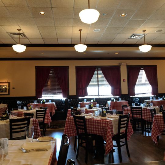 Maggiano's