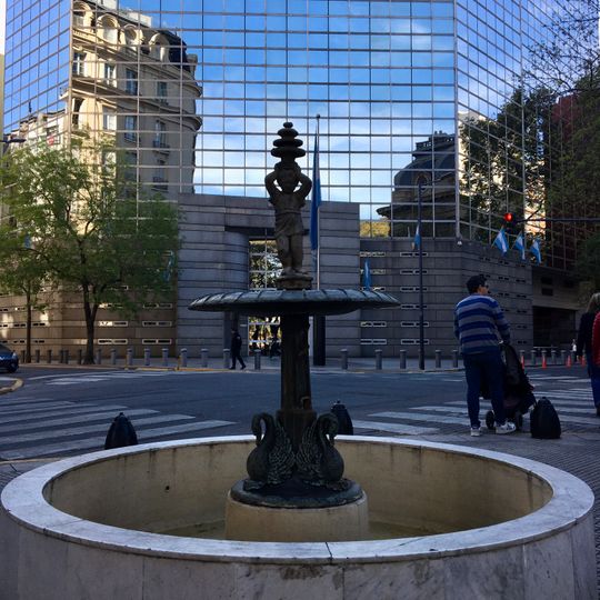 Fuente de Cancillería