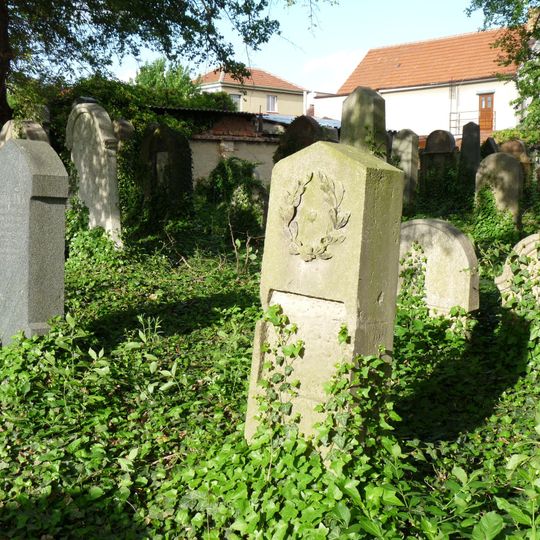Jewish cemetery in Byšice