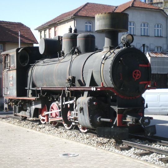 Locomotive série 85-005 à Čačak