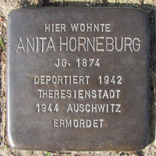 Stolperstein en memoria de Anita Horneburg