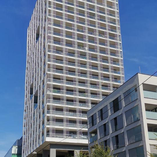 Lux Tower