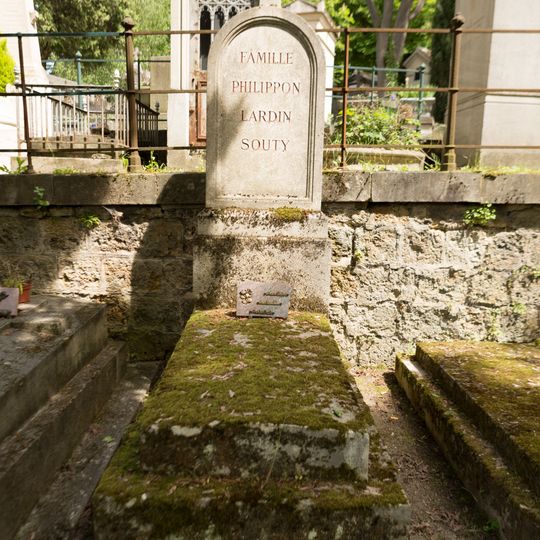 Grave of Philippon-Lardin-Souty