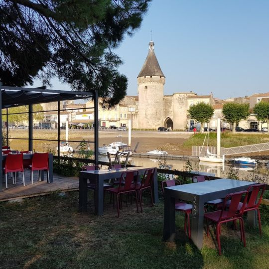 Restaurant la Guinguette de la Vieille Tour