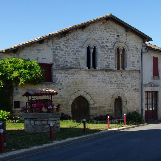 Maison, place de l'Église