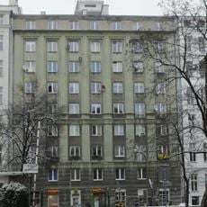 Dom przy ulicy Noakowskiego 14