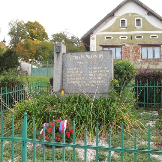 Pomník padlým v Křenici