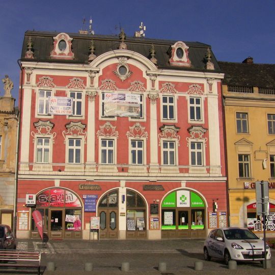 Dům U bílé labutě