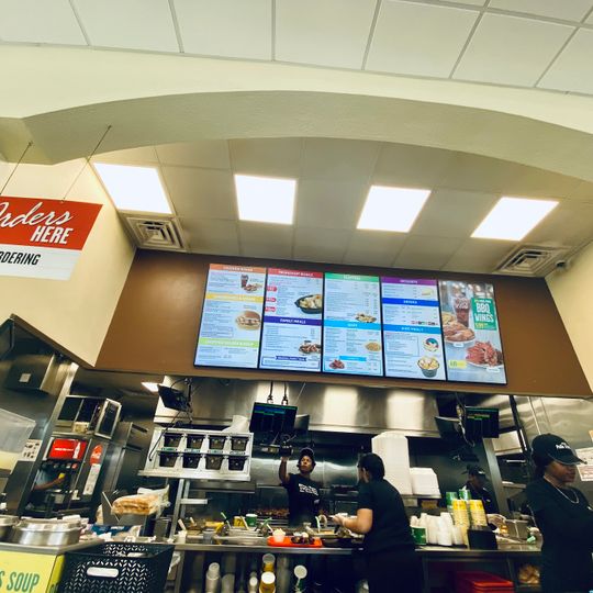 Pollo Tropical