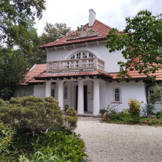 Manor in Brwinów