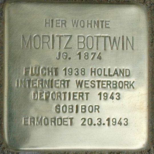 Stolperstein dedicated to Moritz Bottwin