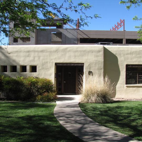 Jonson Gallery and House