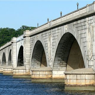 Construction of Arlington Memorial Bridge