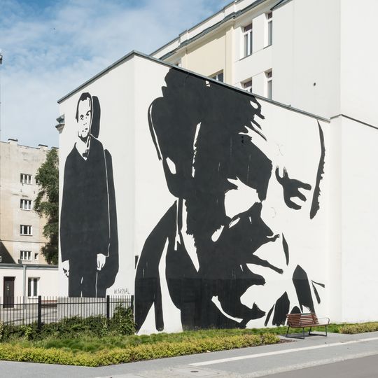 Jacek Kuroń mural at 58 Złota Street in Warsaw