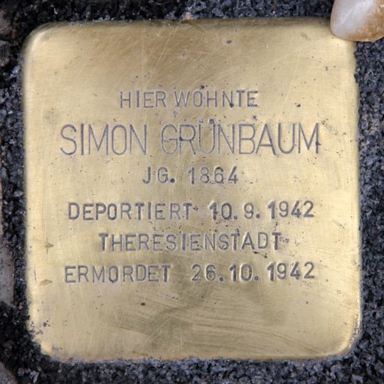 Stolperstein dedicated to Simon Grünbaum