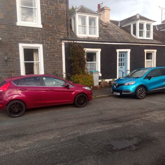 4 Beechgrove, Moffat