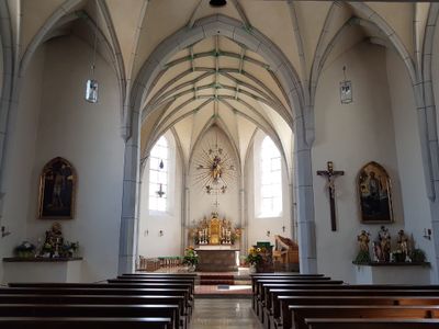 Interior 0