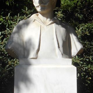 Bust of Kitsos Tzavelas, Athens