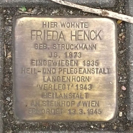 Stolperstein en memoria de Frieda Henck