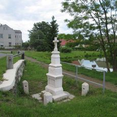 Kříž v Přehýšova u křižovatky