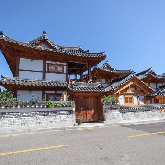Eunpyeong Hanok Village