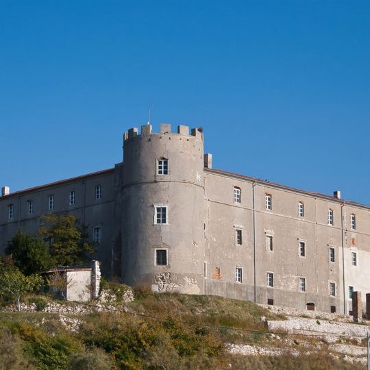 Dvorac Nova Kraljevica