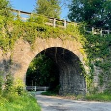 Hole in the Wall Stone Arch Bridge