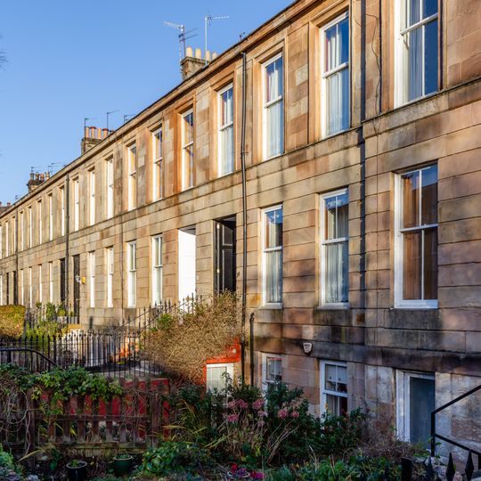 4 Regent Park Square