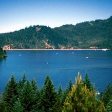 Lost Creek Lake