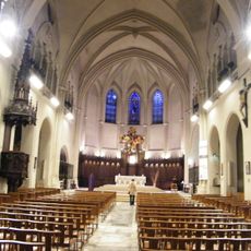 Collégiale Sainte-Croix