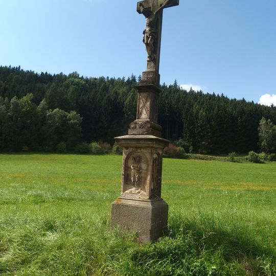 Kříž v Petrušově severní okraj