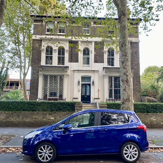 68, Highbury New Park