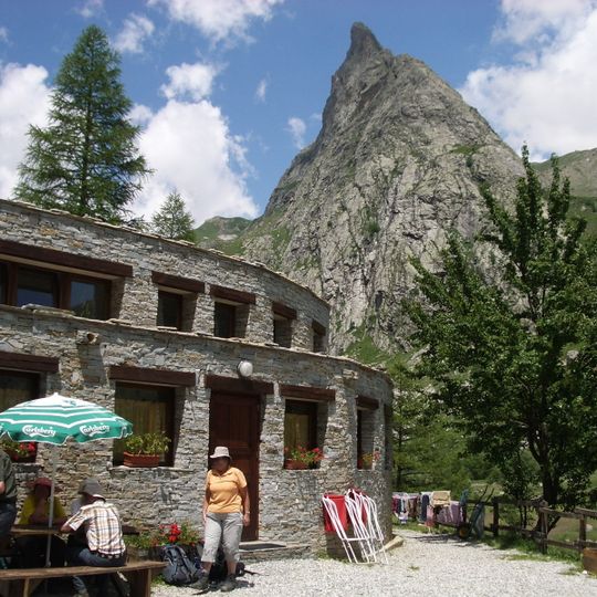 Rifugio Campo Base