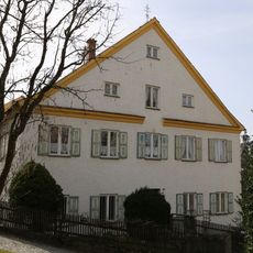 Ehemaliges Schul- und Gemeindehaus von St. Veit