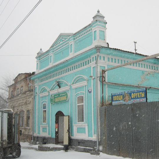 Дом жилой Ушкова с мастерской С.М. Зеликмана и магазин