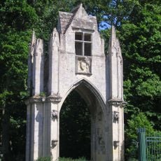 Portail du château de Banneville-la-Campagne