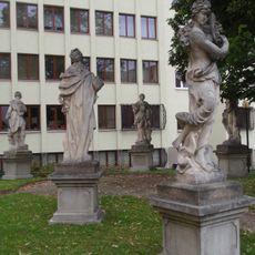 Soubor alegorických soch