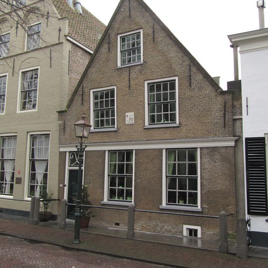 Voorstraat 29, Sommelsdijk