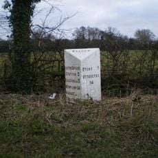 Milepost, Walton Heath, W of Stone