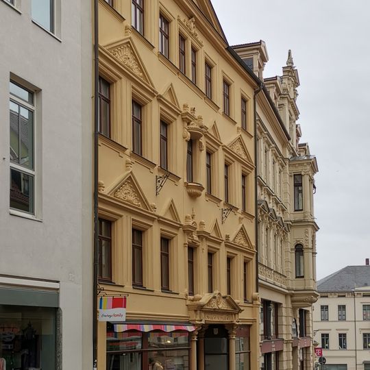 Sporenstraße 2