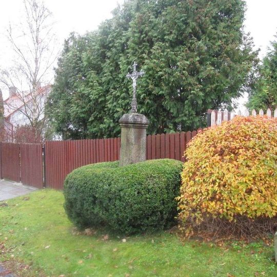 Kříž v Lučicích