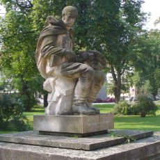 Pomník osvobození v Jiráskových sadech v Terezíně